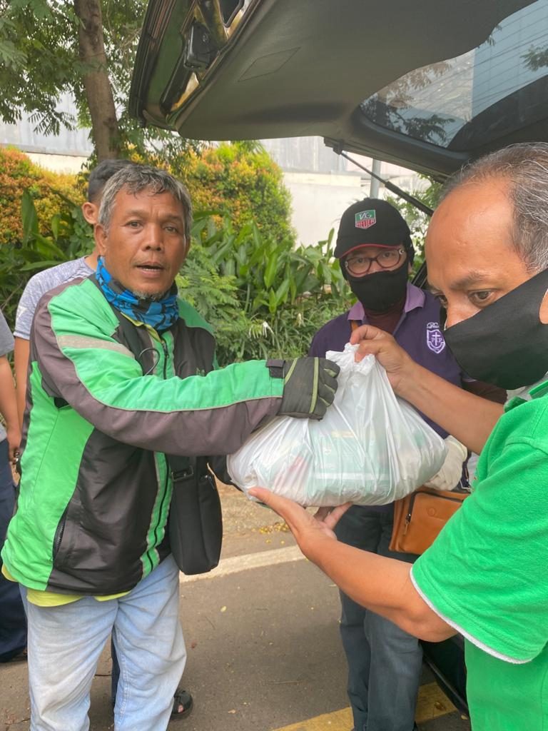 Bantuan ke gojek