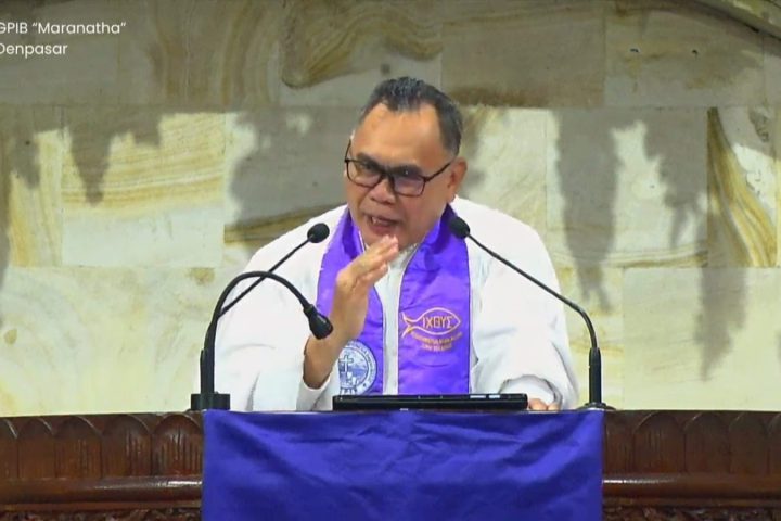 Utus – Sambut KMJ GPIB Maranatha Denpasar, Pendeta Ebser: Pelayan Tuhan Harus Setia Berdiri Tegak Kepada Tuhan