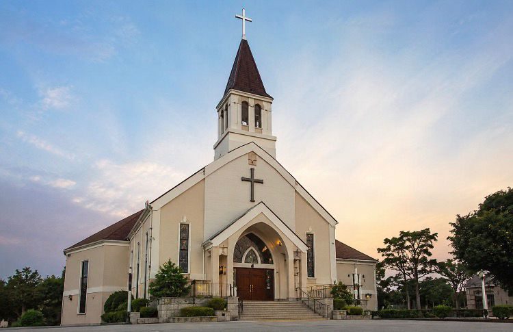 OPINI : Gereja yang Dianggap Diam