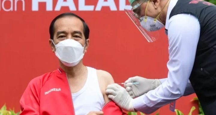 Vaksinasi Tahap ke-2 Di Istana Negara, PGI Wakilkan Ronald Tapilatu Kepala Biro Papua