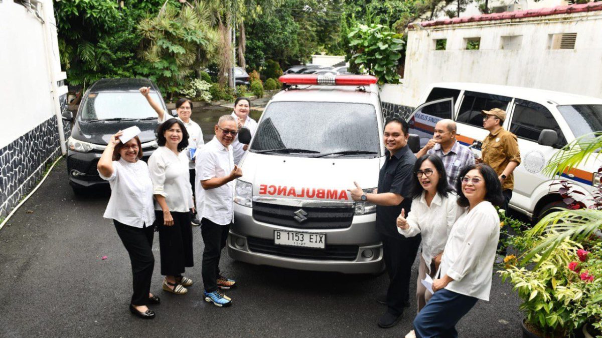 GPIB Jemaat Gideon Dukung Pelayanan Yankes melalui Hibah Ambulans
